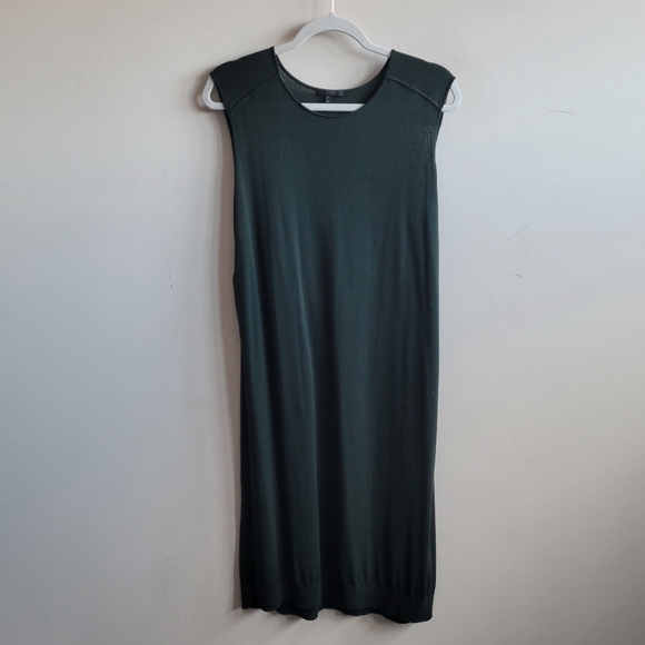 COS Dresses & Skirts - COS Crepe Shift Dress Hunter Green